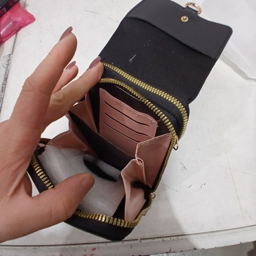 FOREVER LOVELY CROSSBODY PURSE - BLACK image 3