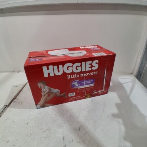 104PK HUGGIES LITTLE MOVERS DIAPERS - SIZE 5 image 2