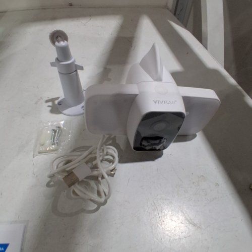 VIVITAR OUTDOOR FLOODLIGHT SMART SECURITY WI-FI CAMERA WITH CAM AND ALARM, 360° VIEW, WORKS WITH GOOGLE ASSISTANT AND ALEXA - WHITE (MODEL: IPC490) image 3