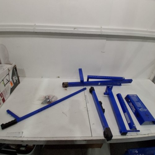 GAME MASTER ATHLETIC LOUISVILLE SLUGGER BLUE FLAME PITCHING MACHINE - (MODEL: L60111) image 2