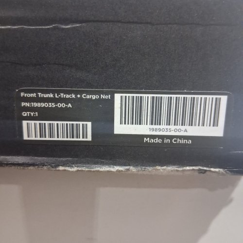 TESLA CYBERTRUCK FRONT TRUNK L-TRACK + CARGO NET image 4