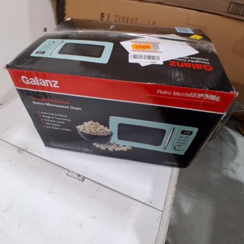 GALANZ RETRO-STYLE DIGITAL MICROWAVE OVEN - 0.7CU.FT - AQUA GREEN (MODEL: GLCMKZ07GNR07) image 5