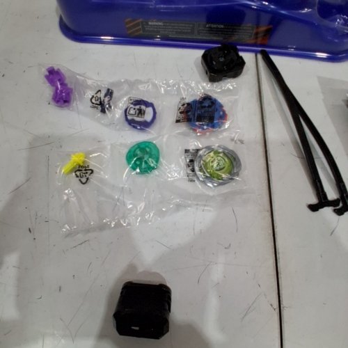 BEYBLADE X XTREME BATTLE SET - AGES 8+ image 3