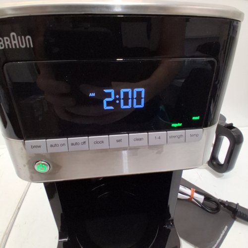 BRAUN BREWSENSE 12-CUP DRIP COFFEE MAKER - BLACK/SILVER (MODEL: KF7150BK) image 2