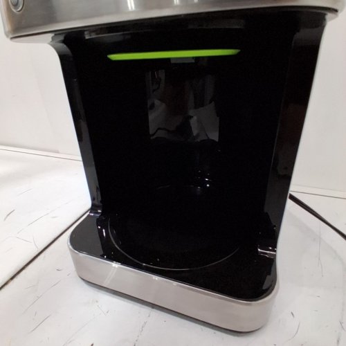 BRAUN BREWSENSE 12-CUP DRIP COFFEE MAKER - BLACK/SILVER (MODEL#: KF7150BK) image 4