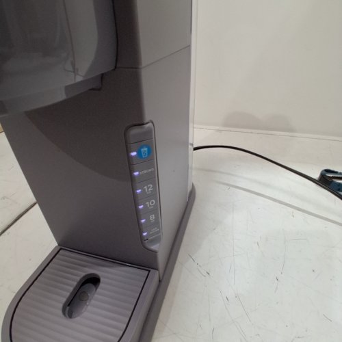 KEURIG K-SLIM + ICED K-ICED SINGLE SERVE COFFEE MAKER - ICE GREY (MODEL: K26F) image 2