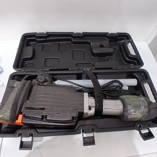VEVOR DEMOLITION ELECTRIC JACKHAMMER HEAVY DUTY CONCRETE BREAKER WITH 2 CHISEL BITS & CARRYING CASE - 2200W - 1350 BPM - BLACK (MODEL: JH-65A) image 2