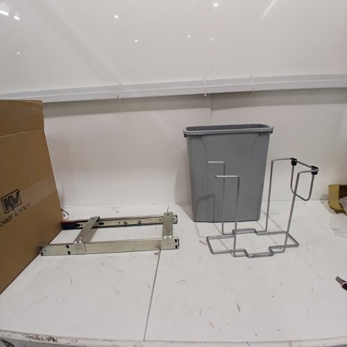KNAPE AND VOGT IN-CABINET SINGLE SOFT-CLOSE BOTTOM-MOUNT PULL-OUT TRASH CAN/WASTE BIN - 8.375" X 20.125" X 17.313" / 20QT - PLATINUM GREY - (MODEL: SCB-9-1-20) image 2