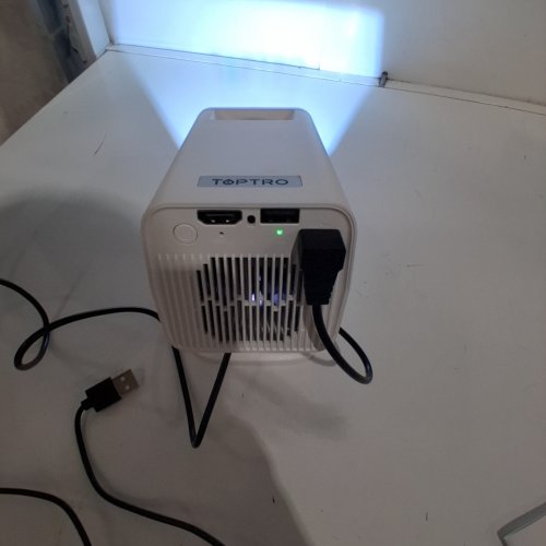 TOPTRO MINI-PROJECTOR FOR INDOOR/OUTDOOR WITH WIFI, BLUETOOOTH, 1080P, HDMI & ANDROID/IOS SUPPORT & 270° ROTATION (MODEL: TP2) image 3