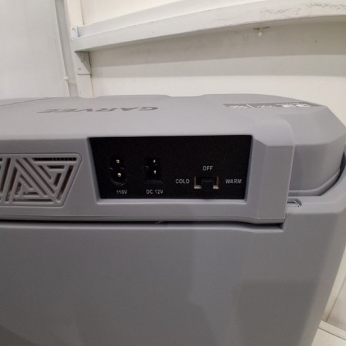 GARVEE PORTABLE ELECTRIC COOLER & WARMER CAR REFRIDGERATOR - 33L - GREY (MODEL: CBP-33L-A) image 7