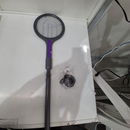 ELECTRIC EXTENDABLE BUG ZAPPER - 4000 V - 13"-25" - GREY / PURPLE (MODEL: WD-981-W-A) image 3