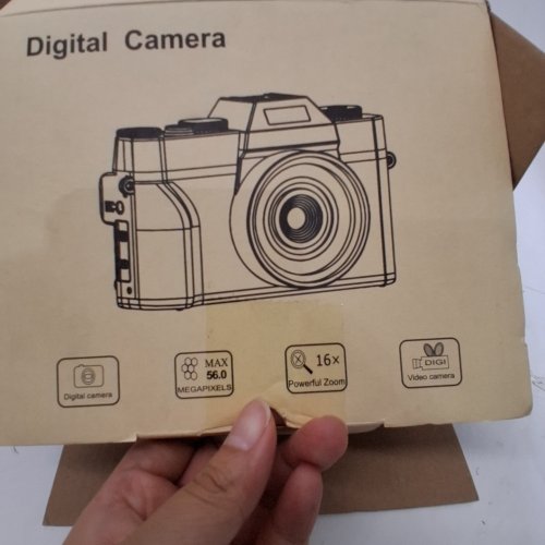 DIGITAL CAMERA WITH FLIPPABLE DISPLAY - 56MP - 16X DIGITAL ZOOM - 4K UHD - BLACK image 4