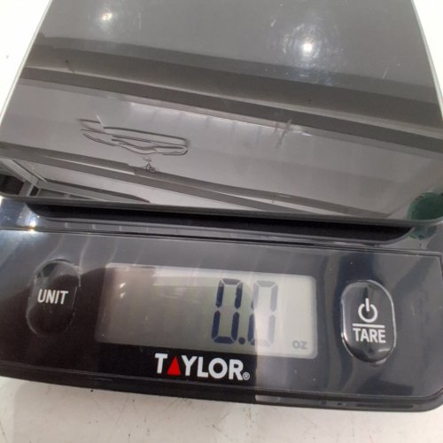 TAYLOR GLASS DIGITAL STAIN RESISTANT KITCHEN SCALE - 11LB/5KG CAPACITY - BLACK (MODEL: 5280385) image 2