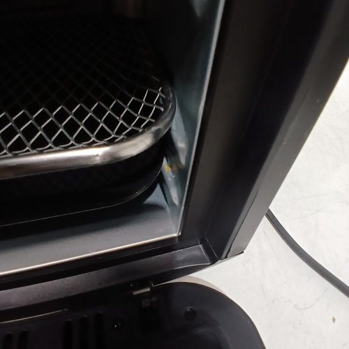 CHEFMAN 6-IN-1 DIGITAL AIR FRYER OVEN - 12QT CAPACITY - BLACK (MODEL: RJ38-RDO-V12-CA) image 4
