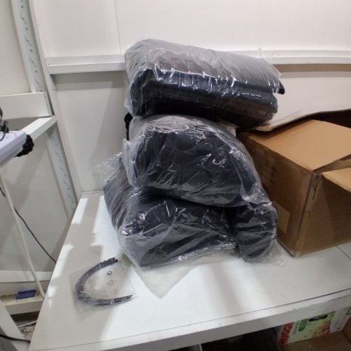 VEVOR PORTABLE SOUNDPROOF VOCAL BOOTH - 6.5FT - BLACK (MODEL: SSLY002) image 2