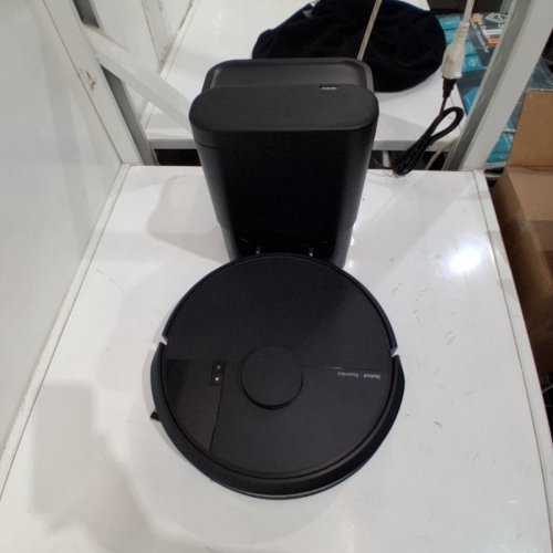 IROBOT ROOMBA 105 ROBOT VACUUM & MOP COMBO - STRONG POWER-LIFTING SUCTION, VACUUMS ALL FLOORS, MOPS HARD FLOORS, LIDAR SMART NAVIGATION MAPPING - BLACK (MODEL: Y354020) image 6
