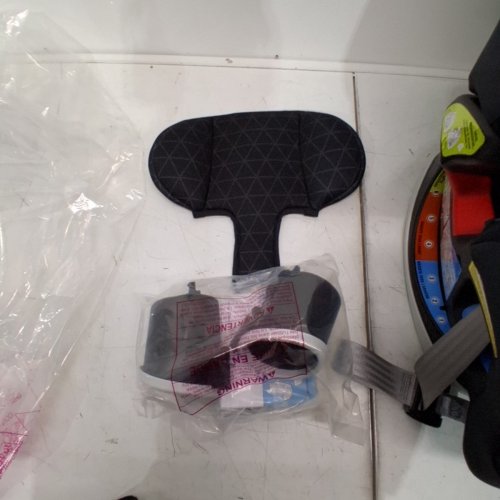GRACO 4EVER 4-IN-1 CONVERTIBLE WASHABLE CAR SEAT - 4-120LBS MAX - BLACK (MODEL: 2168323) image 4
