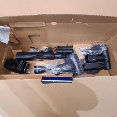 BOSCH UNLIMITED 10 CORDLESS VACUUM - DARK CREAM/BLACK/RED (MODEL: BXS1042GUC / 2015946) image 7