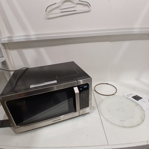 TOSHIBA ORIGIN INVERTER MICROWAVE OVEN WITH LCD DISPLAY & SMART SENSOR TECHNOLOGY - 1.6CU.FT - STAINLESS STEEL (MODEL: TMC16S4AST) image 3