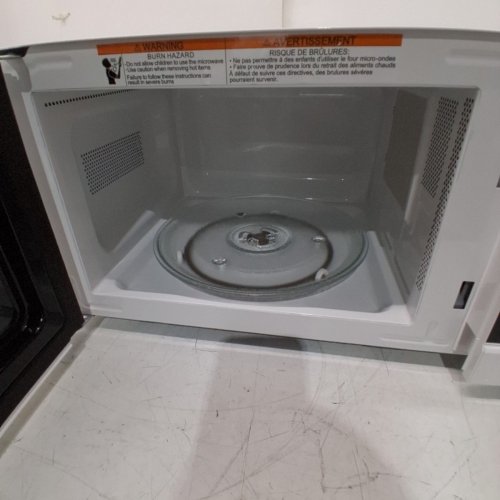 FRIGIDAIRE 900W POWERFUL COUNTERTOP MICROWAVE - 0.9 CU. FT. - WHITE (MODEL: EMW953-B-WHITE) image 4