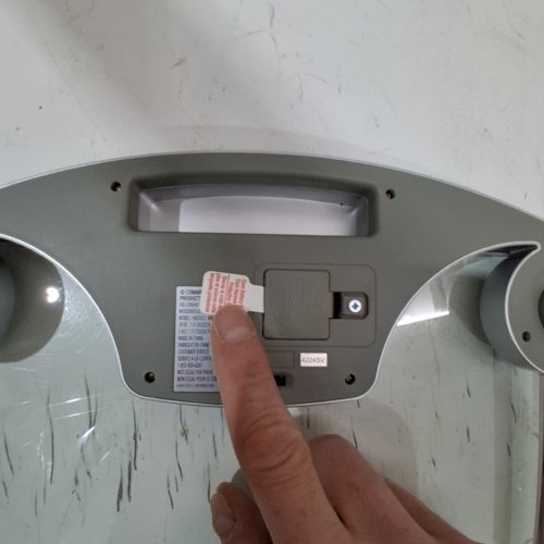 WEIGHT WATCHERS DIGITAL GLASS BATHROOM SCALE - 400 LBS CAPACITY- SILVER image 3