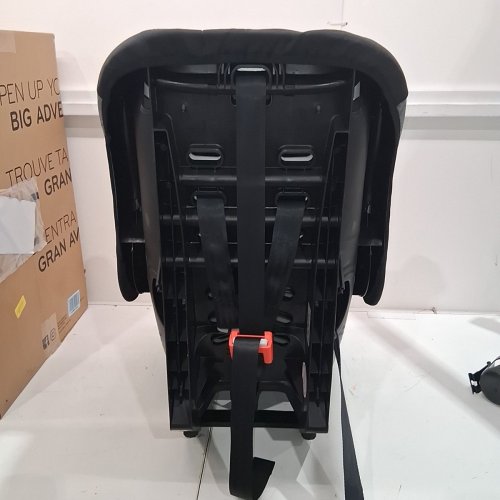 EVENFLO TITAN 65™ CONVERTIBLE CAR SEAT image 5