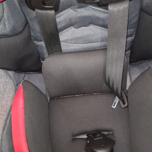 EVENFLO TITAN 65™ CONVERTIBLE CAR SEAT image 9
