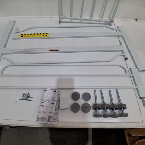 REGALO EASY-STEP METAL WALK-THROUGH SAFETY GATE, 30" X 29'' - 38.5'' - WHITE (MODEL: 1160DS) image 3