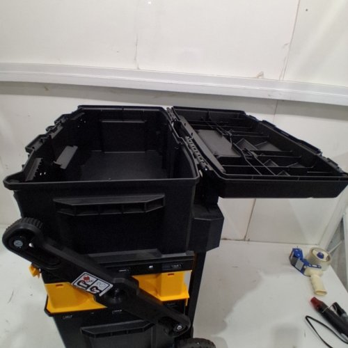 DEWALT MULTI-LEVEL MOBILE STORAGE image 3