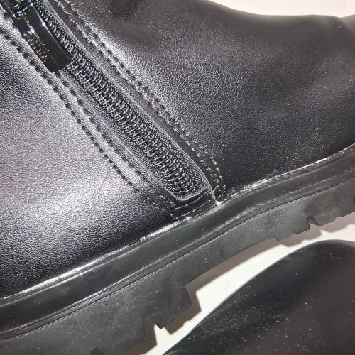 KID'S SLIP ON ANKLE BOOTS - SIZE 12.5 - BLACK image 4