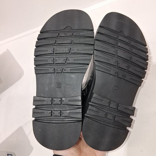 KID'S SLIP ON ANKLE BOOTS - SIZE 12.5 - BLACK image 6