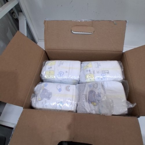 120PK PAMPERS SWADDLERS DIAPERS - NEWBORN SIZE image 2