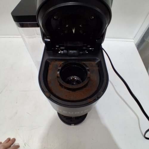KEURIG K-SUPREME SINGLE-SERVE COFFEE MAKER - 66OZ / 1.95L - BLACK (MODEL: K910) image 3