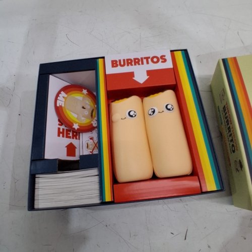 EXPLODING KITTENS: THROW THROW BURRITO A DODGEBALL CARD GAME - 2-6 PLAYER AGES 7+ image 2