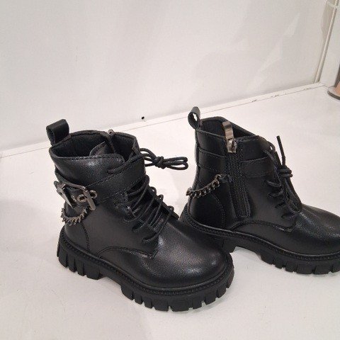 GIRL'S LACE-UP BOOTS - SIZE 8 (26) - BLACK image 2