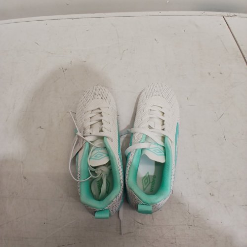 KID'S UMBRO SOCCER FOOTBALL CLEATS - SIZE 4 - WHITE/TEAL - (STYLE: 1985170) image 3