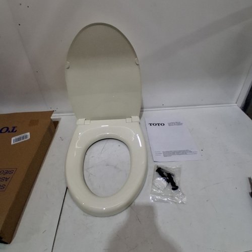 TOTO TRANSITIONAL SOFTCLOSE ELONGATED TOILET SEAT - WHITE image 2