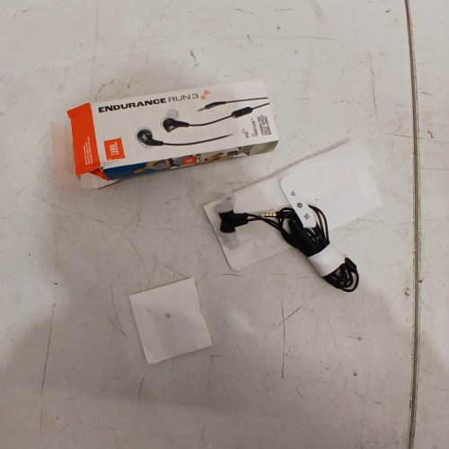 JBL WIRED SPORT IN-EAR HEADPHONES - BLACK / WHITE (MODEL: ENDURANCE RUN 3 USB-C) image 2