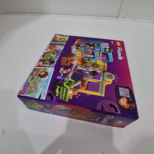 176PC LEGO FRIENDS HEARTLAKE CITY CONVENIENCE STORE (MODEL: 42680) image 2