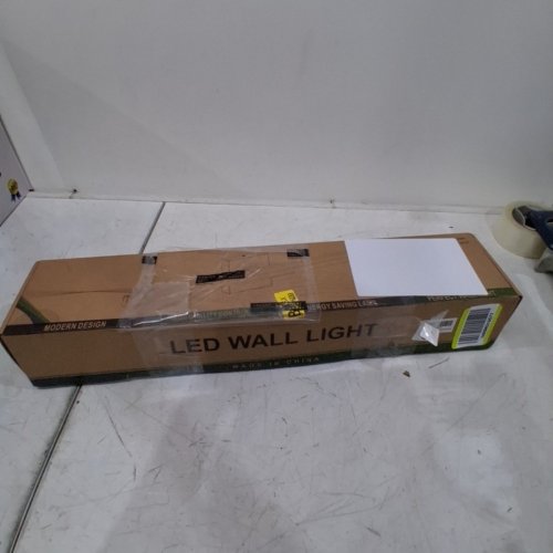 MOUNTABLE LED FROSTED ENCLOSURE VANITY LIGHT - 24" - BLACK image 3