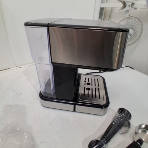 CHEFMAN CRAFTBREW 15-BAR PUMP DIGITAL ESPRESSO MAKER WITH STEAM WAND FOR LATTE & CAPPUCCINO - 1.5L - BLACK / SILVER (MODEL: RJ54-SS-15-D-AM) image 5
