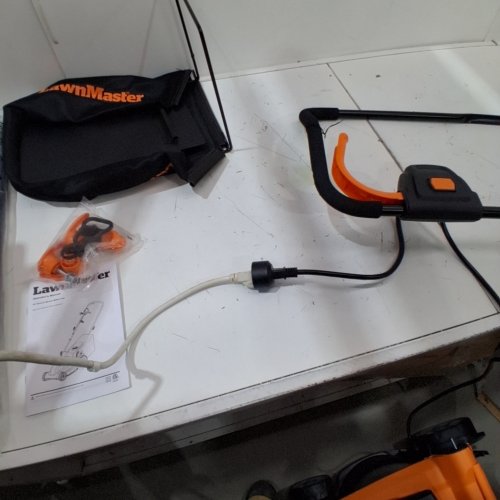LAWNMASTER ELECTRIC CORDED LAWN MOWER - 11AMP - 14" - ORANGE (MODEL: MEB1114K) image 2