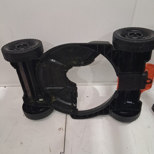 BLACK+DECKER 3-IN-1CORDLESS STRING TRIMMER, EDGER, AND LAWN MOWER WITH 2 BATTERIES, AND CHARGER - 6.5 AMP - ORANGE/BLACK (MODEL : MTC220/LST220) image 6