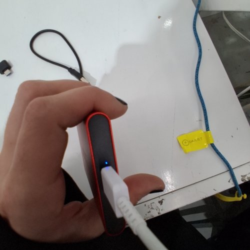 PORTABLE M.2 SSD ENCLOSURE - 4TB, USB 3.1, TYPE-C - RED (MODEL: SHL-R320) image 2