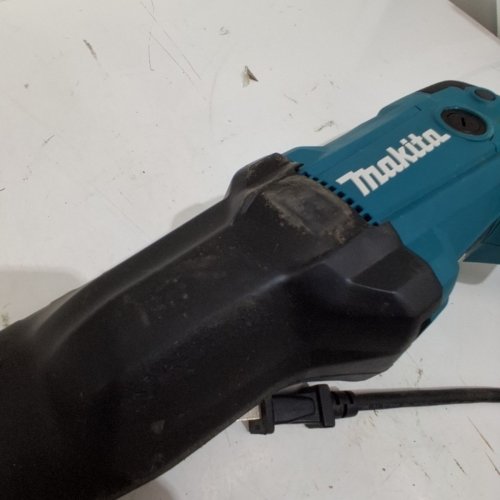 MAKITA CORDED ELECTRIC RECIPRO SAW - 12AMP - 3000 STROKES PER MINUTE - 1-3/16" STROKE (MODEL: JR3051T) image 4