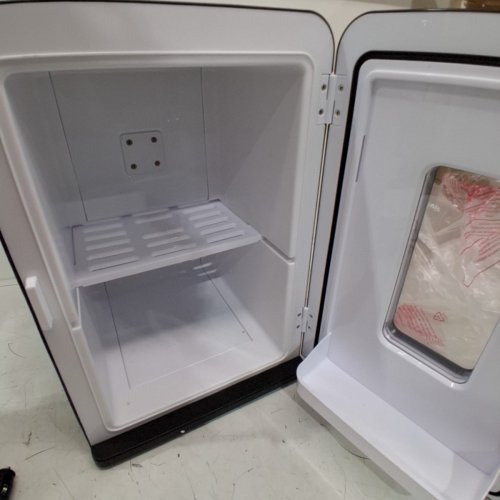 NORTHCLAN THERMOELECTRIC WARMING/COOLING MINI FRIDGE - 15L (21 CAN) CAPACITY - BLACK (MODEL: YT-A-15X) image 6