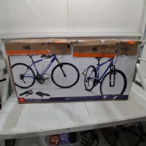 HUFFY ROCK CREEK MEN'S 18-SPEED MOUNTAIN BIKE - 26" WHEELS - BLUE (MODEL: 56302C) image 5