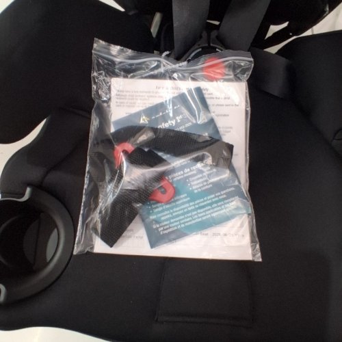 SAFETY 1ST 3-IN-1 HARNESS BOOSTER CAR SEAT - 100LB MAX - BLACK (MODEL: 22276CHHR) image 4