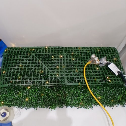 GOLDEN SELECT BOXWOOD ARTIFICIAL HEDGE PANEL WITH LIGHTS - 3.2FT X 3.2FT - GREEN image 2