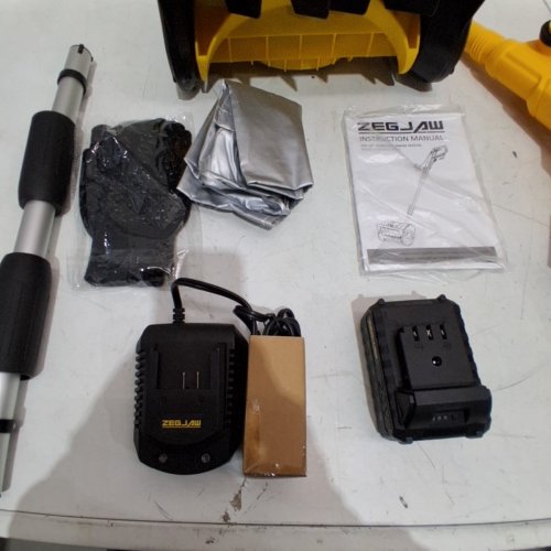 ZEGJAW CORDLESS ELECTRIC SNOW SHOVEL WITH 20 V BATTERY - 12" - YELLOW (MODEL: ASYSN1130020) image 5
